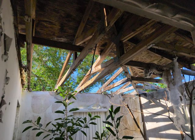 1620 SE Apache Avenue, Stuart, FL 34994