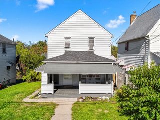 1814 Davidson St, Aliquippa, PA 15001