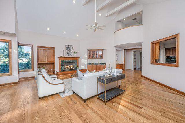 235 Country Club Lane, Charleston, SC 29412