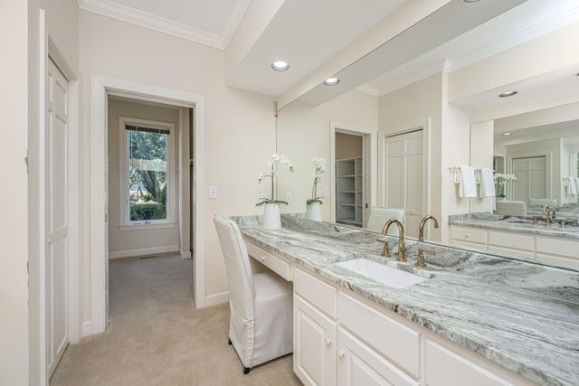 235 Country Club Lane, Charleston, SC 29412