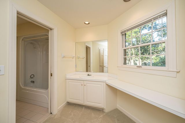 235 Country Club Lane, Charleston, SC 29412