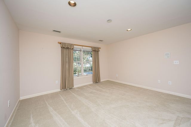 235 Country Club Lane, Charleston, SC 29412