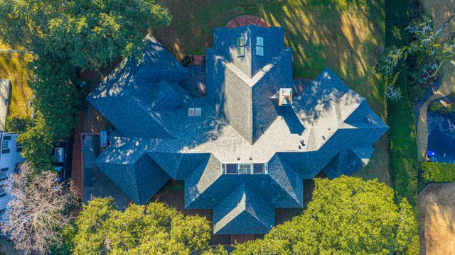 235 Country Club Lane, Charleston, SC 29412