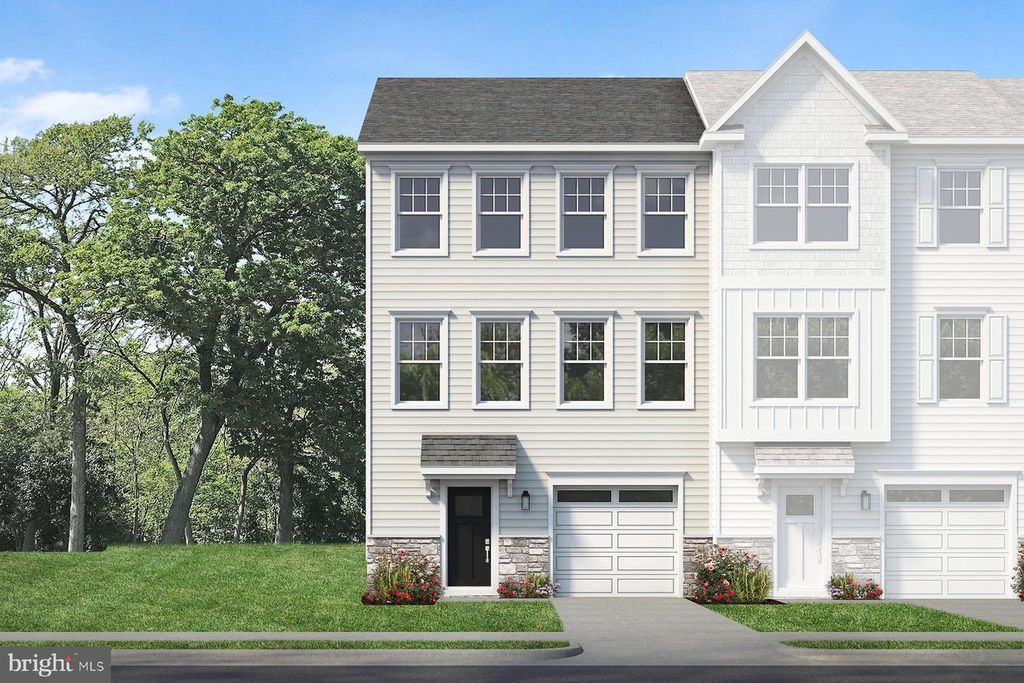 300 EAST SAWYER COURT, Royersford, PA 19468