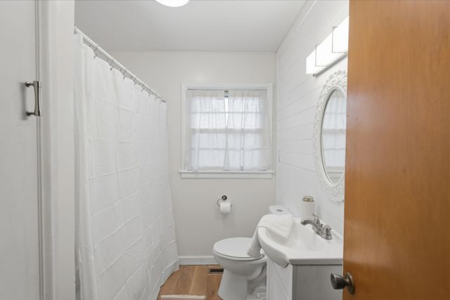 1638 N Meridian Ave, Wichita, KS 67203