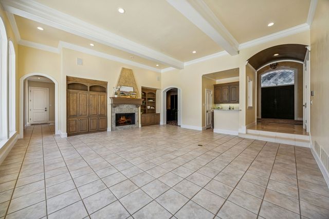 370 Oakwood Trail, Fairview, TX 75069