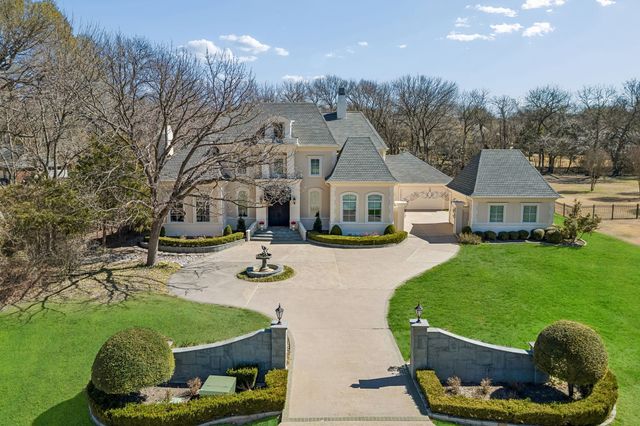 370 Oakwood Trail, Fairview, TX 75069