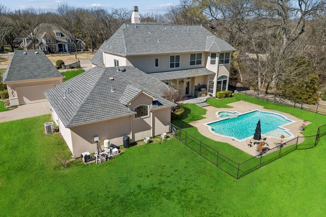 370 Oakwood Trail, Fairview, TX 75069