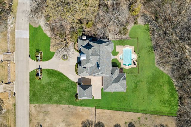 370 Oakwood Trail, Fairview, TX 75069