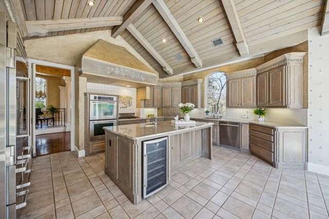 370 Oakwood Trail, Fairview, TX 75069