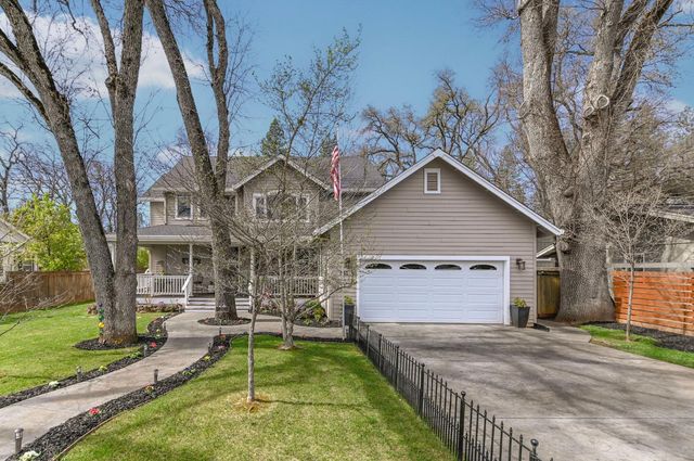 511 Surrey Ln, Murphys, CA 95247