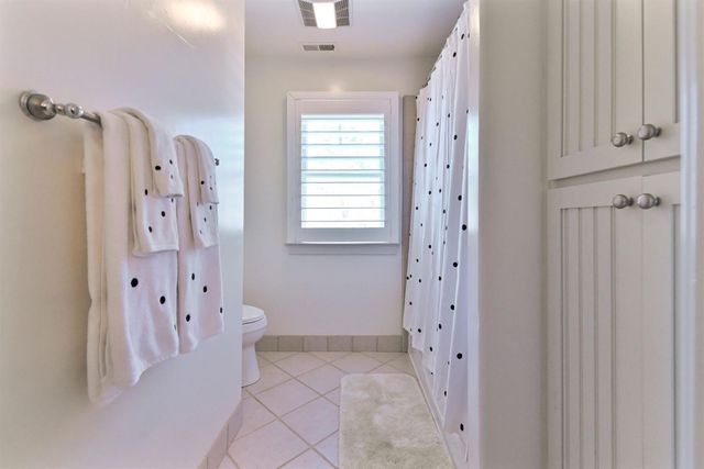 511 Surrey Ln, Murphys, CA 95247