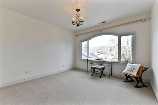 511 Surrey Ln, Murphys, CA 95247