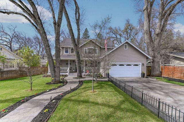 511 Surrey Ln, Murphys, CA 95247