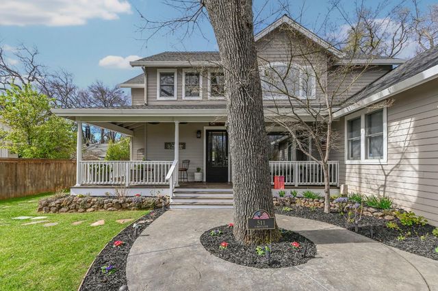 511 Surrey Ln, Murphys, CA 95247