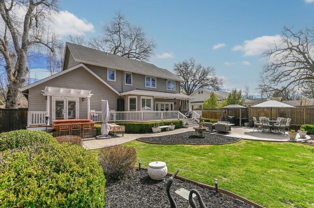 511 Surrey Ln, Murphys, CA 95247