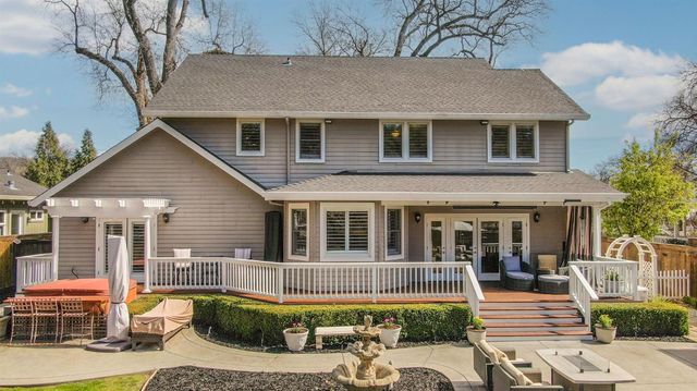 511 Surrey Ln, Murphys, CA 95247