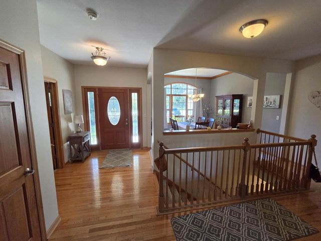 W193S6794 Hillendale DRIVE, Muskego, WI 53150