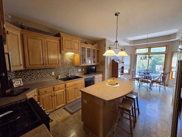 W193S6794 Hillendale DRIVE, Muskego, WI 53150