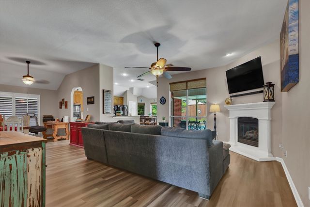 3019 Churchill Downs, Irving, TX 75060
