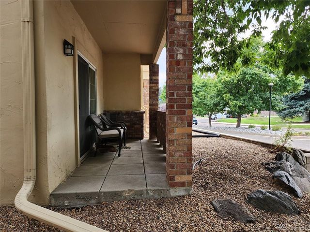 8601 E Dry Creek Rd E 8601-112, Centennial, CO 80112