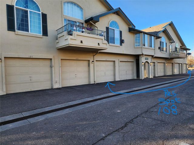 8601 E Dry Creek Rd E 8601-112, Centennial, CO 80112