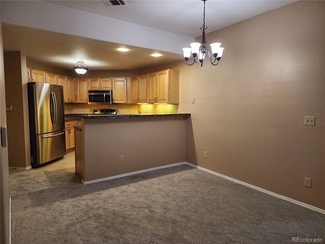 8601 E Dry Creek Rd E 8601-112, Centennial, CO 80112