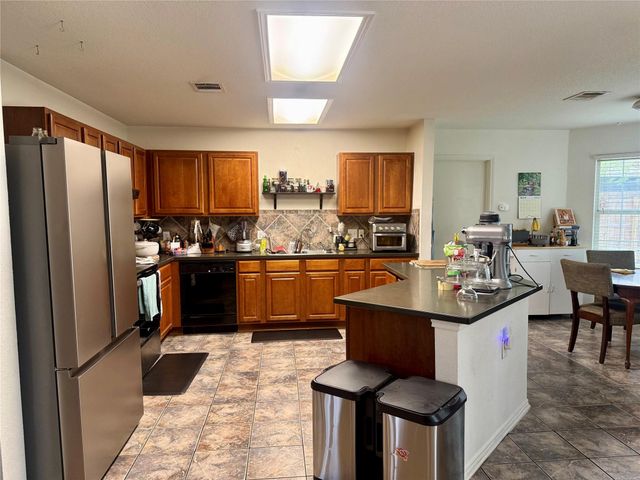 11104 Chatam Berry LN, Austin, TX 78748