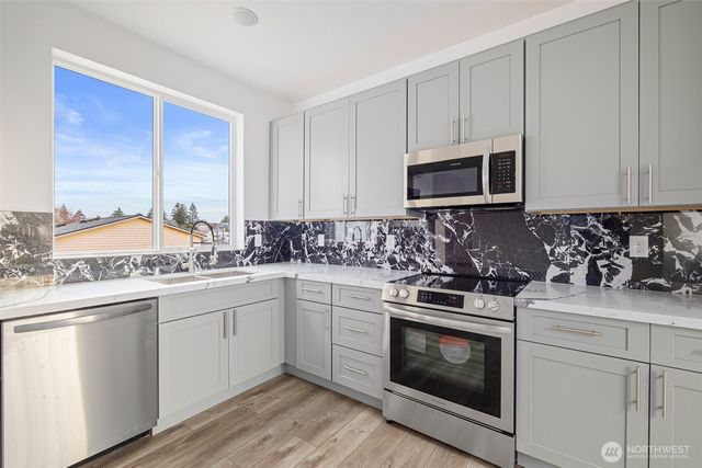 9747 57th Avenue S #C, Seattle, WA 98118