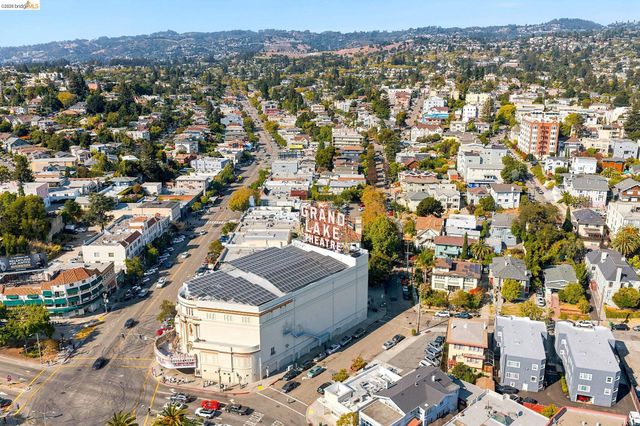 1021 E 23Rd St, Oakland, CA 94606