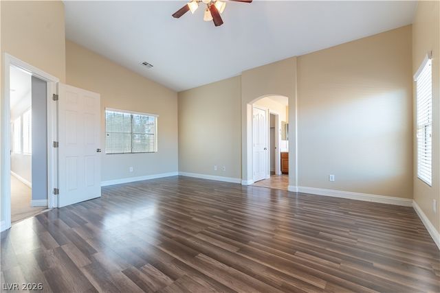 9010 Mossy Hollow Avenue, Las Vegas, NV 89149