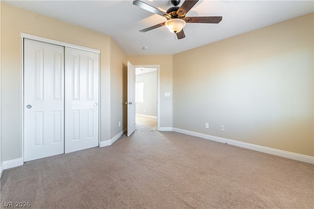 9010 Mossy Hollow Avenue, Las Vegas, NV 89149