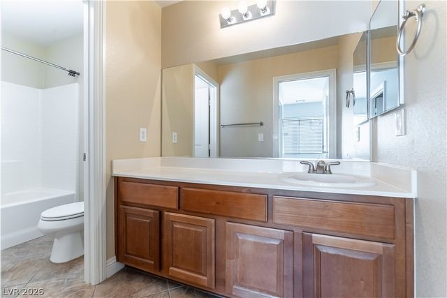 9010 Mossy Hollow Avenue, Las Vegas, NV 89149
