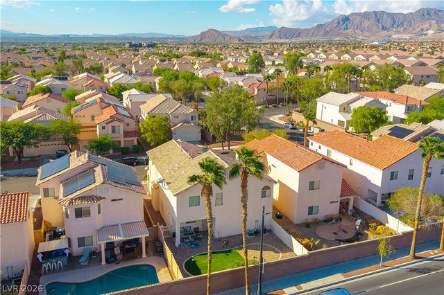 9010 Mossy Hollow Avenue, Las Vegas, NV 89149