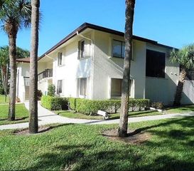 3374 Perimeter Drive, Greenacres, FL 33467