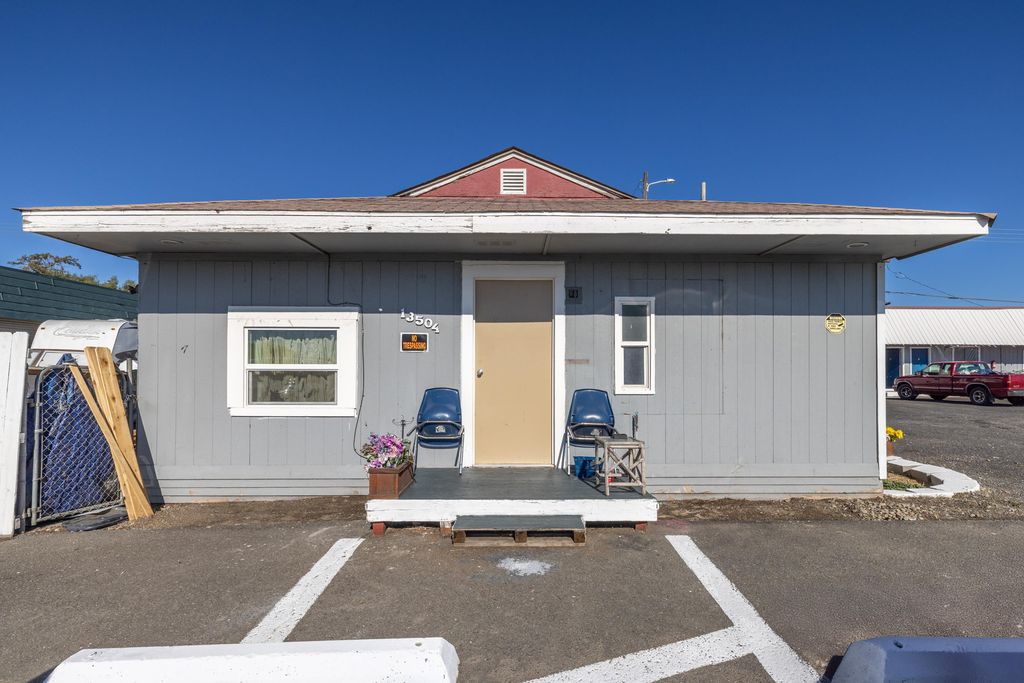 13504 W Sunset Hwy, Airway Heights, WA 99001 photo 2