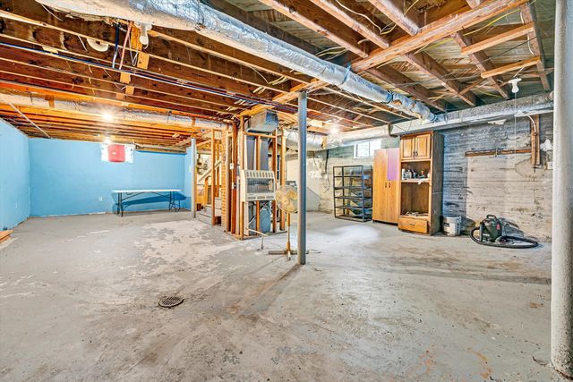 1810 Lawnhill ST SW, Roanoke, VA 24015