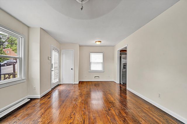 1810 Lawnhill ST SW, Roanoke, VA 24015