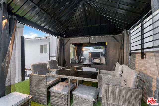 8222 Pershing Drive, Playa Del Rey, CA 90293