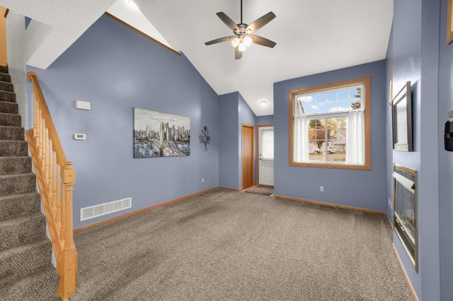 518 Lovell Avenue 1, Roseville, MN 55113