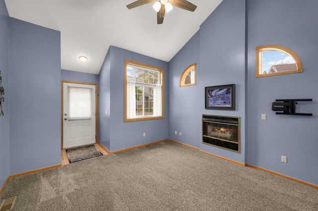518 Lovell Avenue 1, Roseville, MN 55113