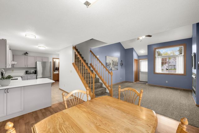 518 Lovell Avenue 1, Roseville, MN 55113