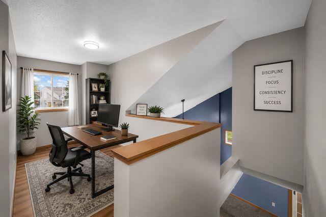 518 Lovell Avenue 1, Roseville, MN 55113