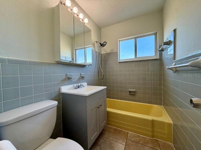 21202 MEEHAN AVENUE, Port Charlotte, FL 33952