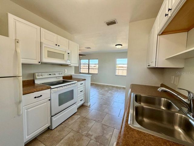 21202 MEEHAN AVENUE, Port Charlotte, FL 33952