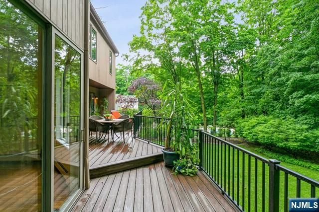 273 Wilson Drive, Cresskill, NJ 07626