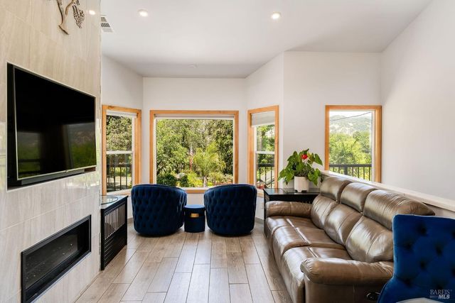 3037 Foothill Blvd, Calistoga, CA 94515