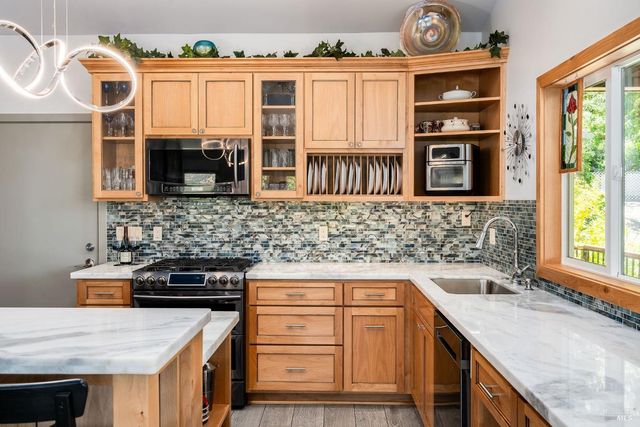 3037 Foothill Blvd, Calistoga, CA 94515