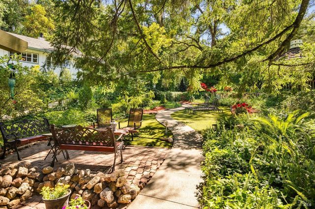 3037 Foothill Blvd, Calistoga, CA 94515