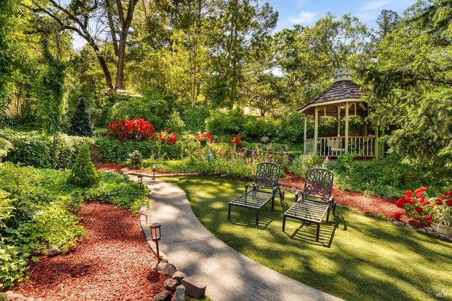 3037 Foothill Blvd, Calistoga, CA 94515